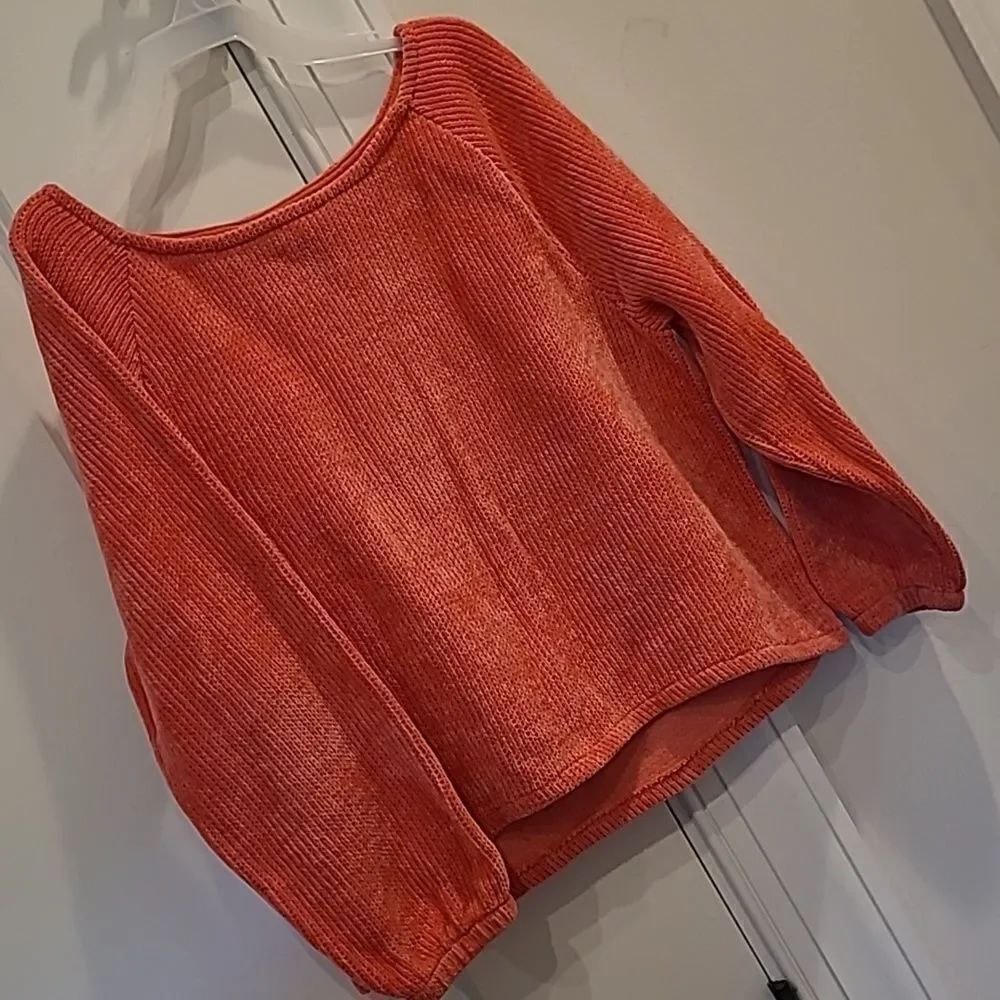 Gym orientation sz M (7-8) mango orange pullover